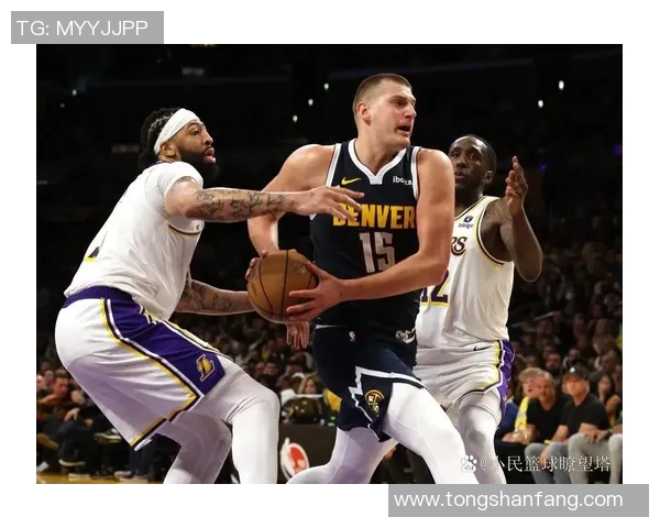 2014季后赛雷霆与快船第四场激战回顾与精彩瞬间分析