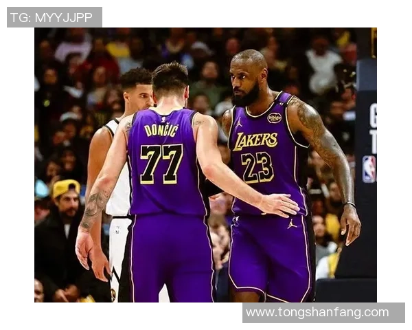 圣诞大战勇气与湖人对决谁将赢得这场篮球盛宴的荣耀