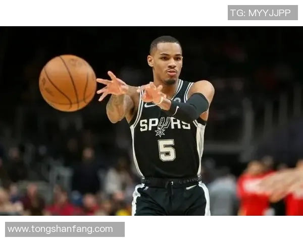 德章泰穆雷在NBA赛季中的表现分析与未来展望